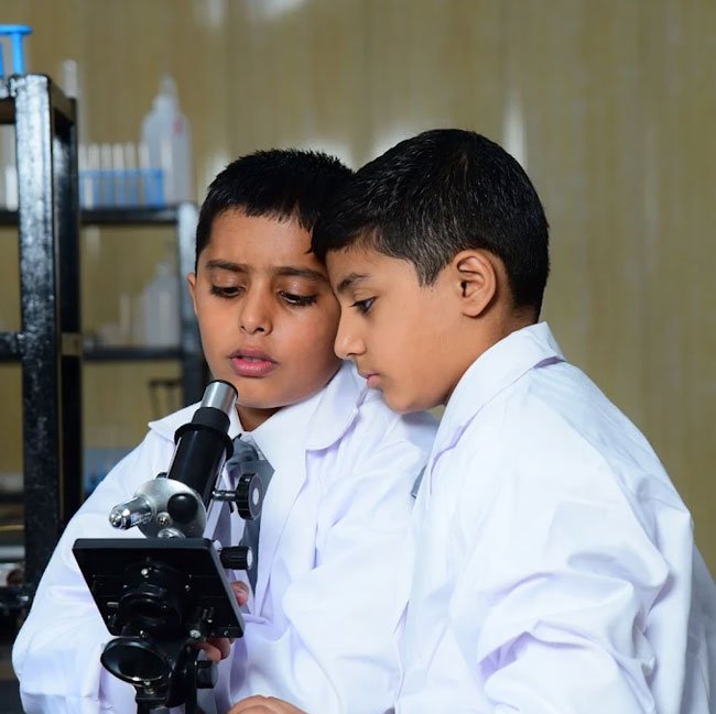 A Complete Guide for Students to Plan, Focus, and Achieve More 